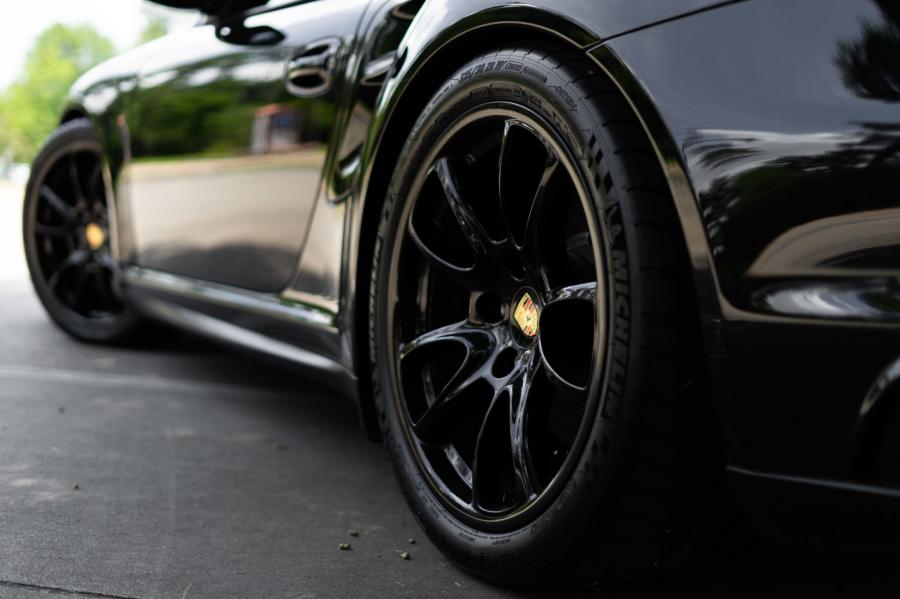 Детали экстерьера Porsche 911 GT2 (997) 2008 года  (NA) (фото 51 из 197)